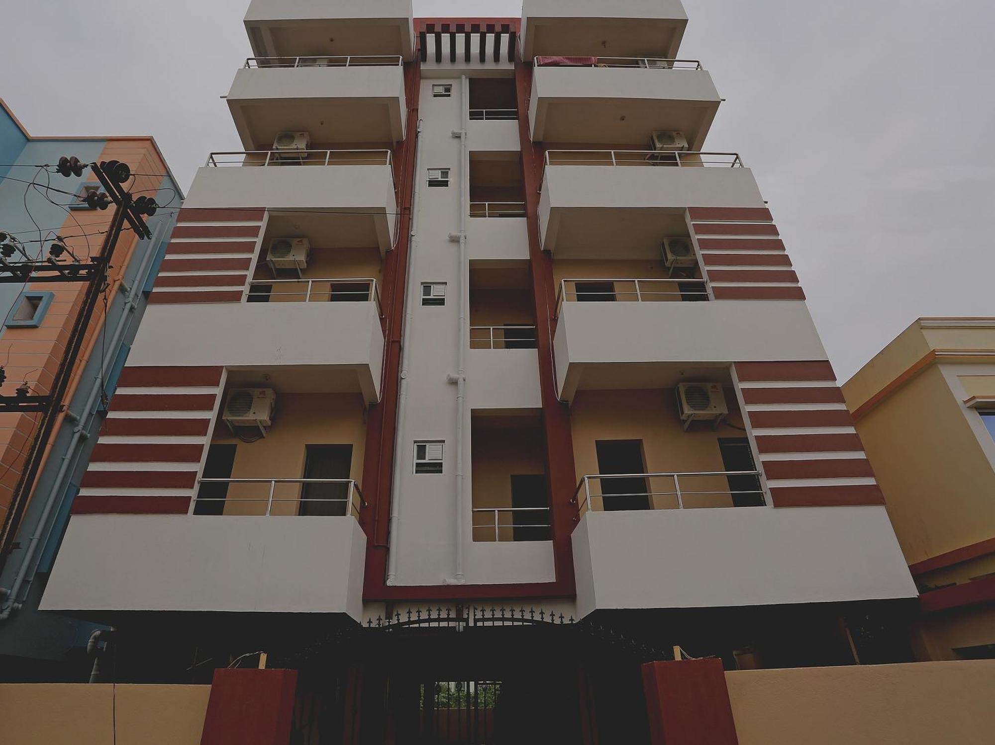 Oyo 17276 The Maple Tree Hotels Bhubaneswar Ngoại thất bức ảnh